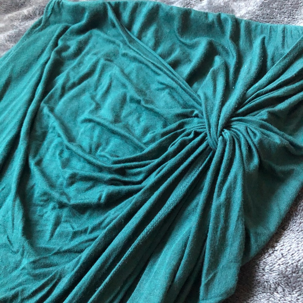 Assymetrical deep green skirt